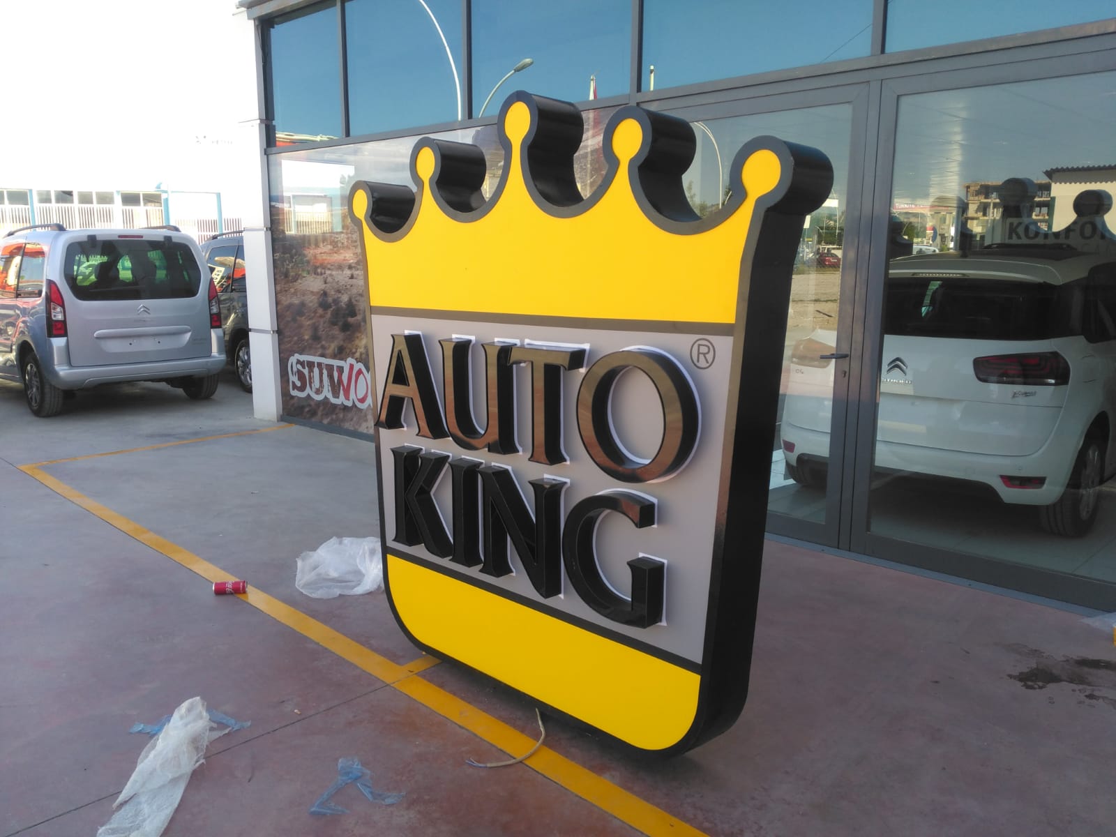 Auto King Türkiye Çapında Bayi Tabelaları