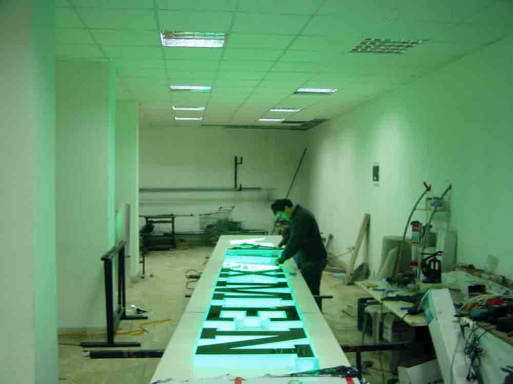 Waxmen pleksi ışıklı kutu harf tabela 