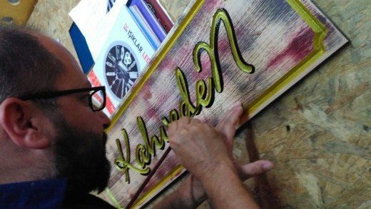 ahşap tabela yazma boyama imalat görselleri