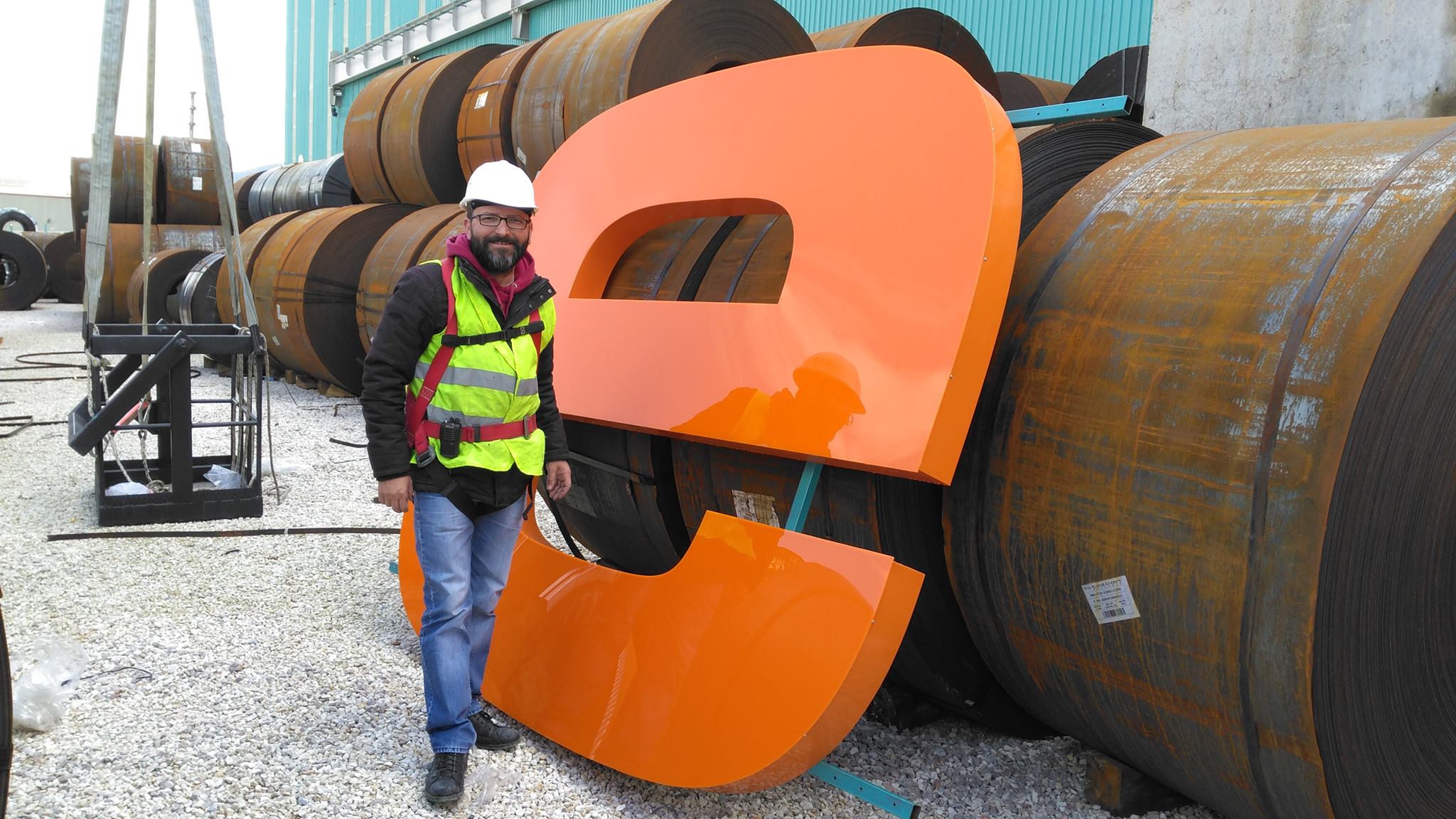 alüminyum pleksi led ışıklı tabela