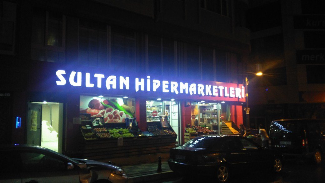 kutu harf ışıklı market tabelası tabela