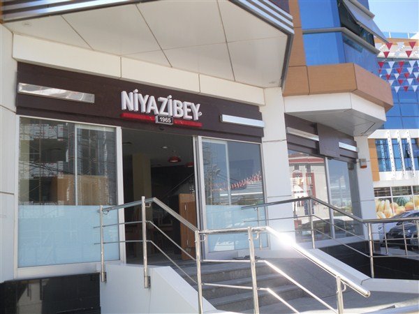 niyazibey iskender pleksi kutu harf ışıklı tabela