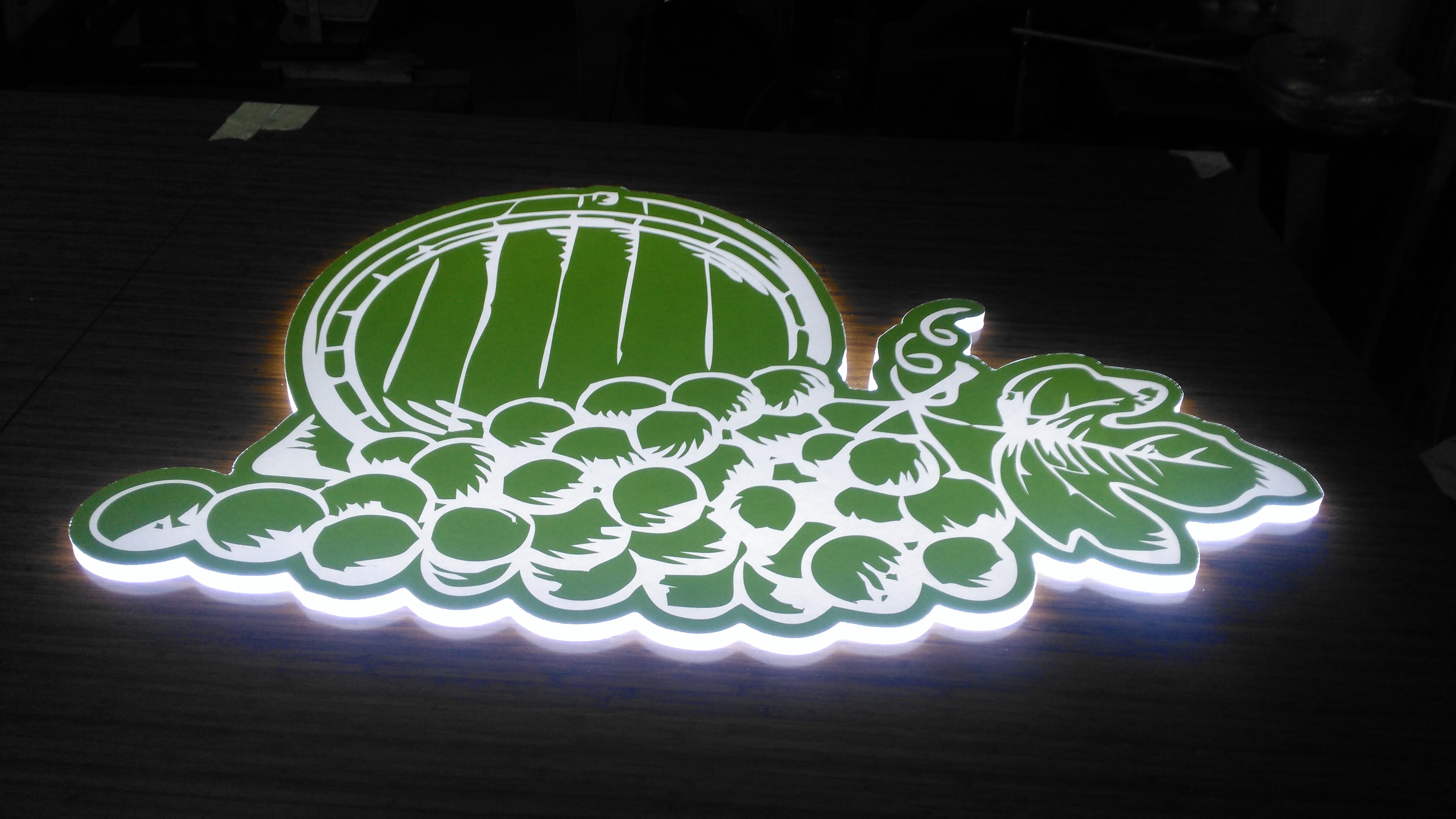 pleksi kabartma led ışıklı tabela