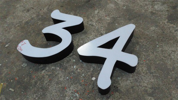 pleksi kutu harf led ışıklı tabela tabelalar